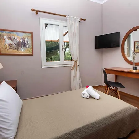 Holiday home Matina's Village Getaway Antipernoi